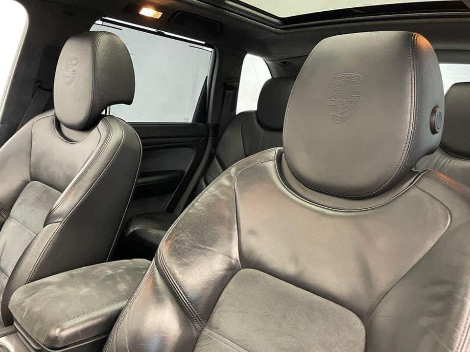 Porsche Cayenne GTS