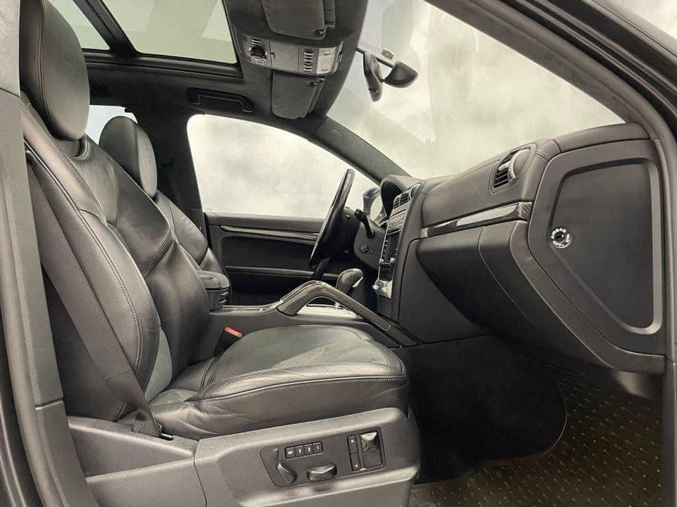 Porsche Cayenne GTS