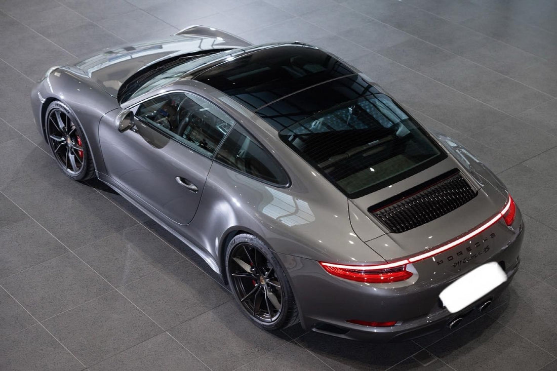 Porsche 911 Carrera